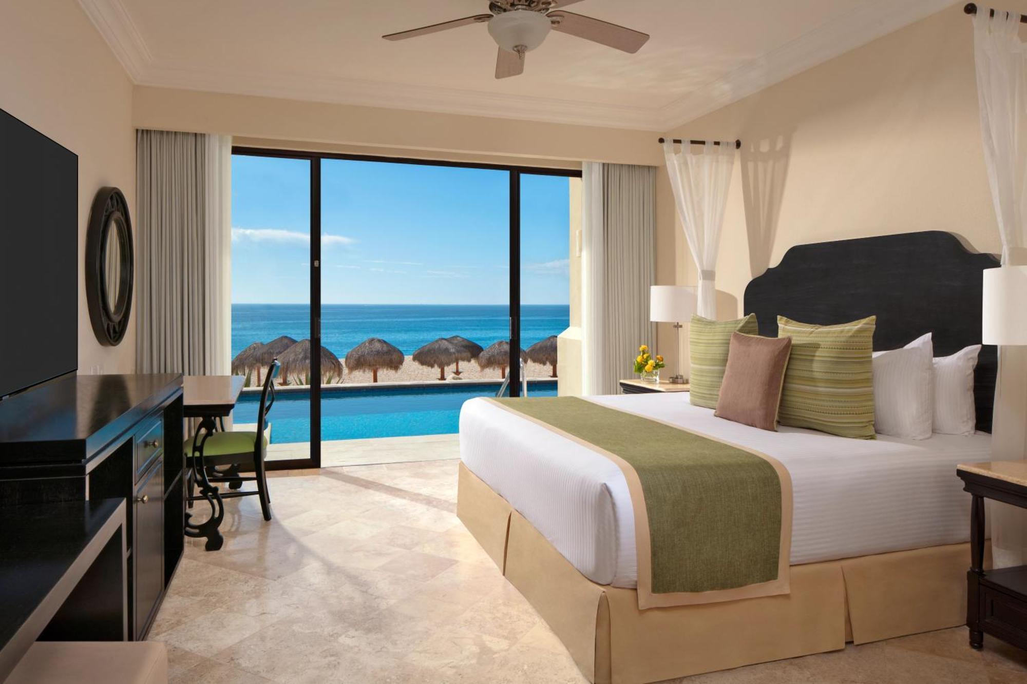 Preferred Club Presidential Suite Ocean Front Swim Out